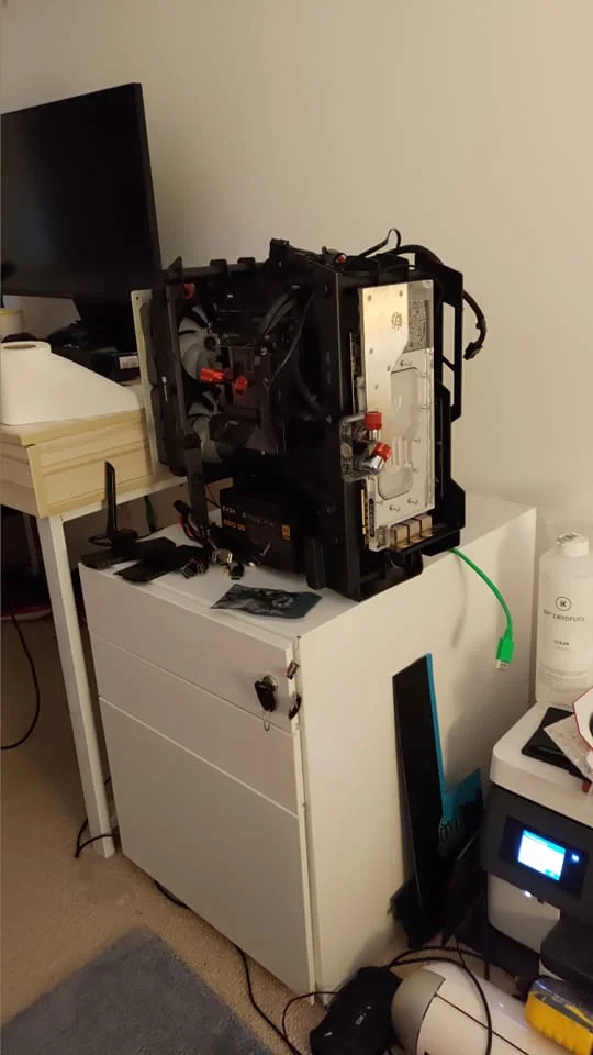 1UvD7pn.webp
