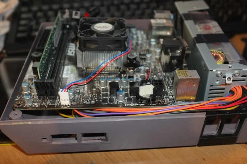 aUGq4j8.webp