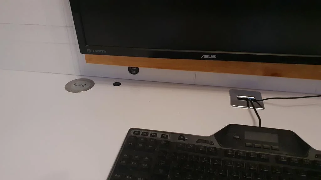 EC4fuzb.webp