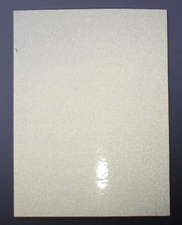 EKqjn9H.webp