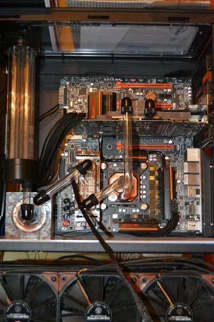 F2RMS6ll.webp