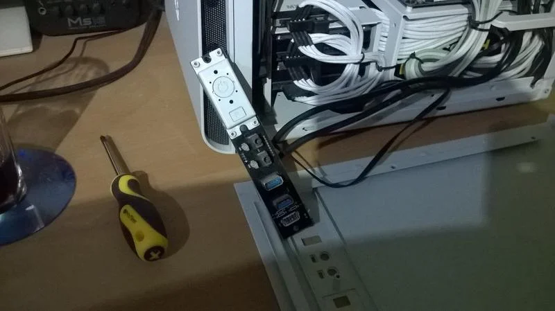 hdF81pn.webp