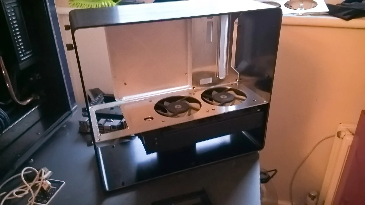 NfsHIZm.webp