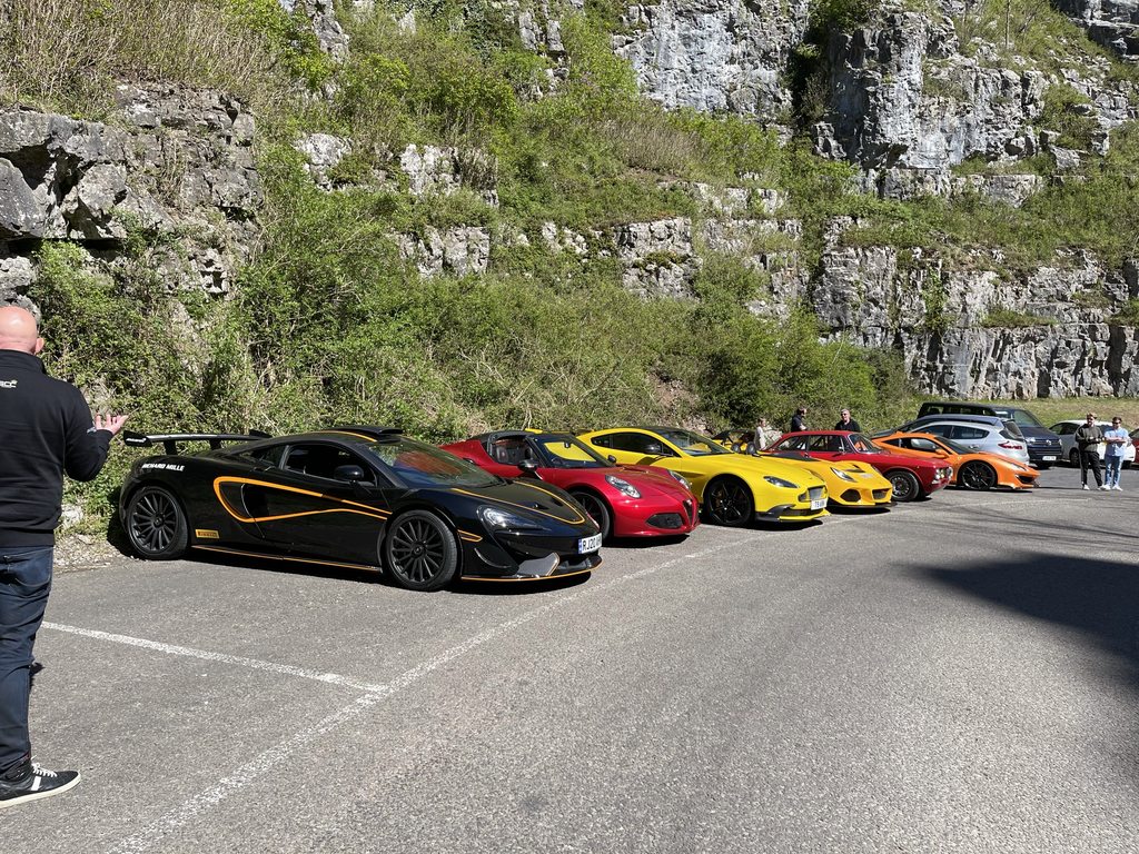 o2xBnX9h.jpg