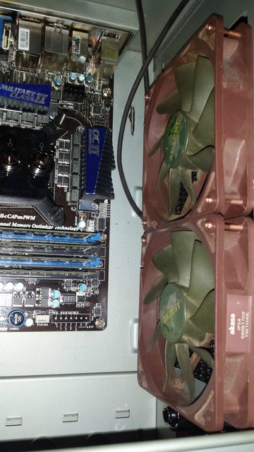 Q4ULmVgl.jpg
