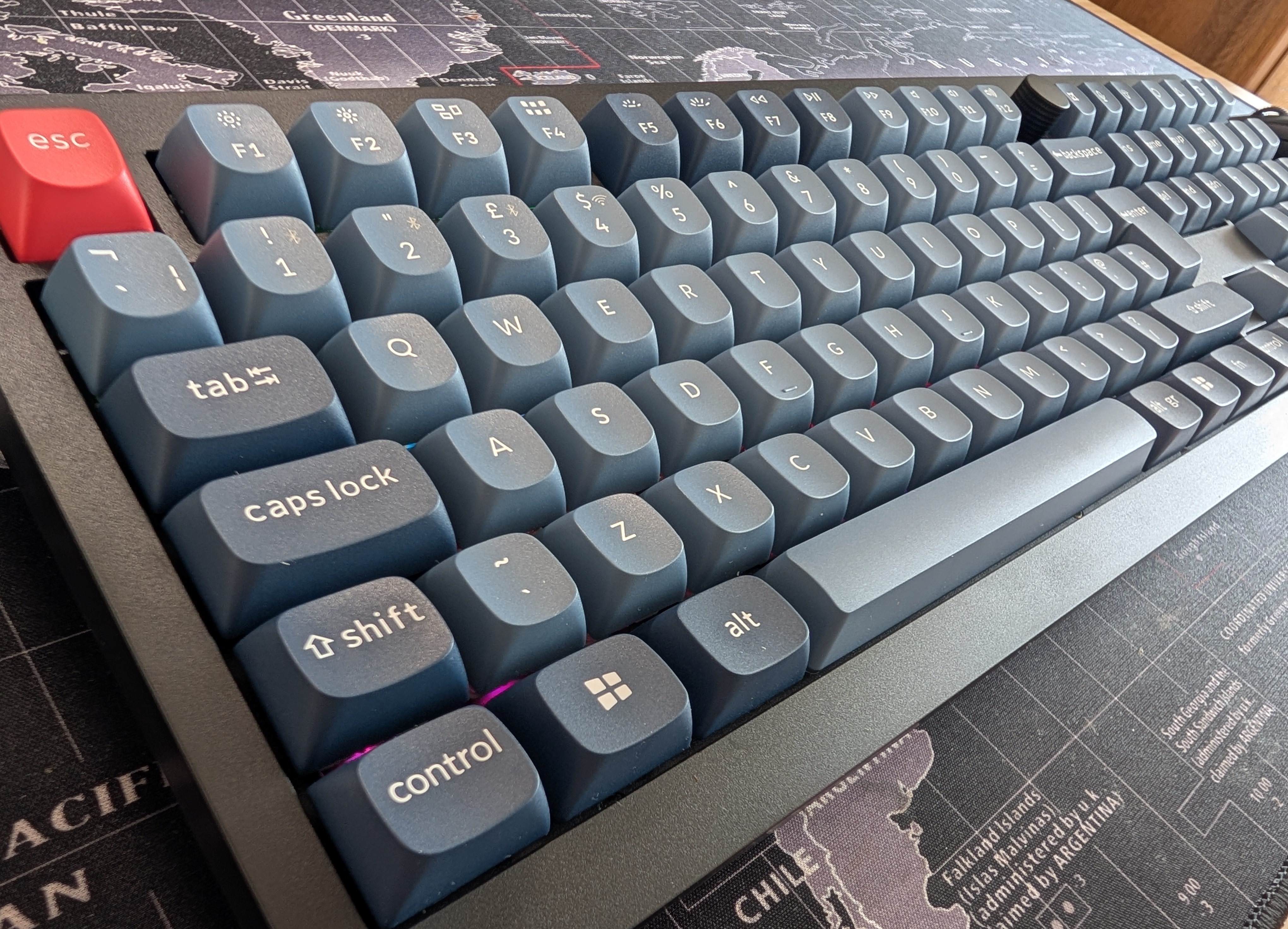 qecjagH.jpeg