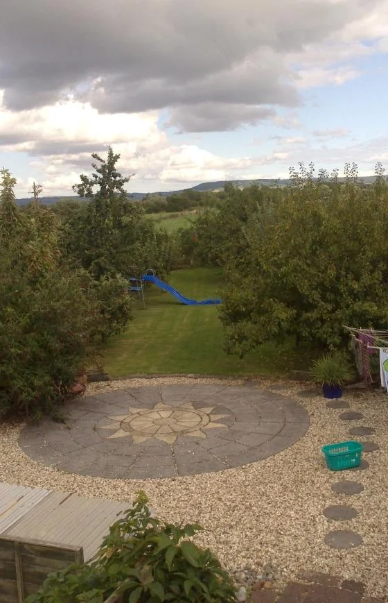 S2a4uql.webp