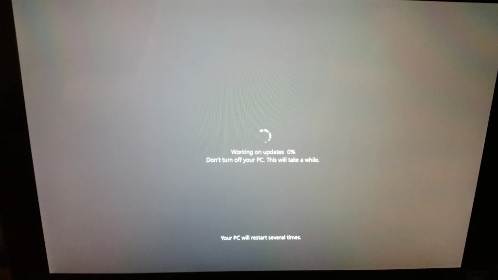 SkOsFHX.webp