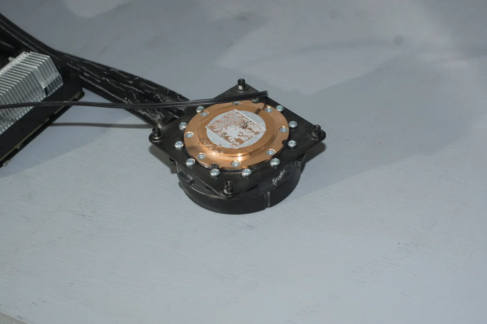 v9GN2dz.webp