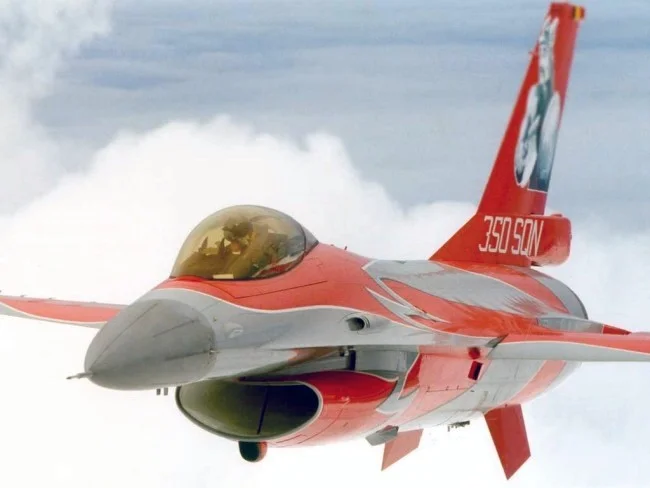 Z90IusM.webp