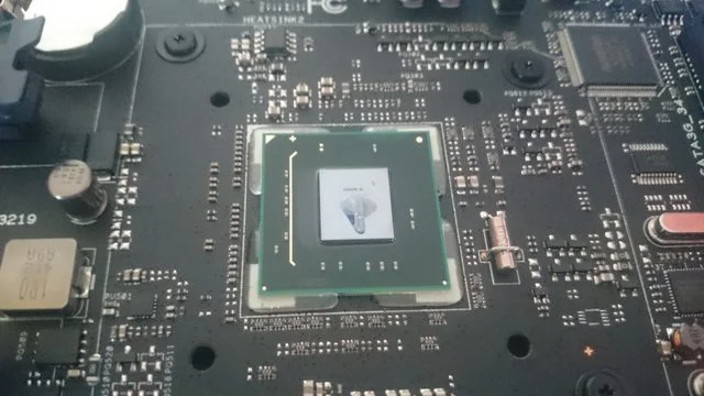 ZcuLNJFl.webp