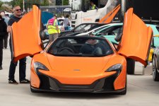 jpeg-optimizer_mclaren_orange.jpg